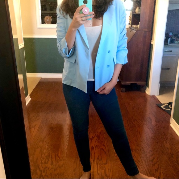 Blogger favorite ASOS ruched sleeve blazer - Picture 2 of 12